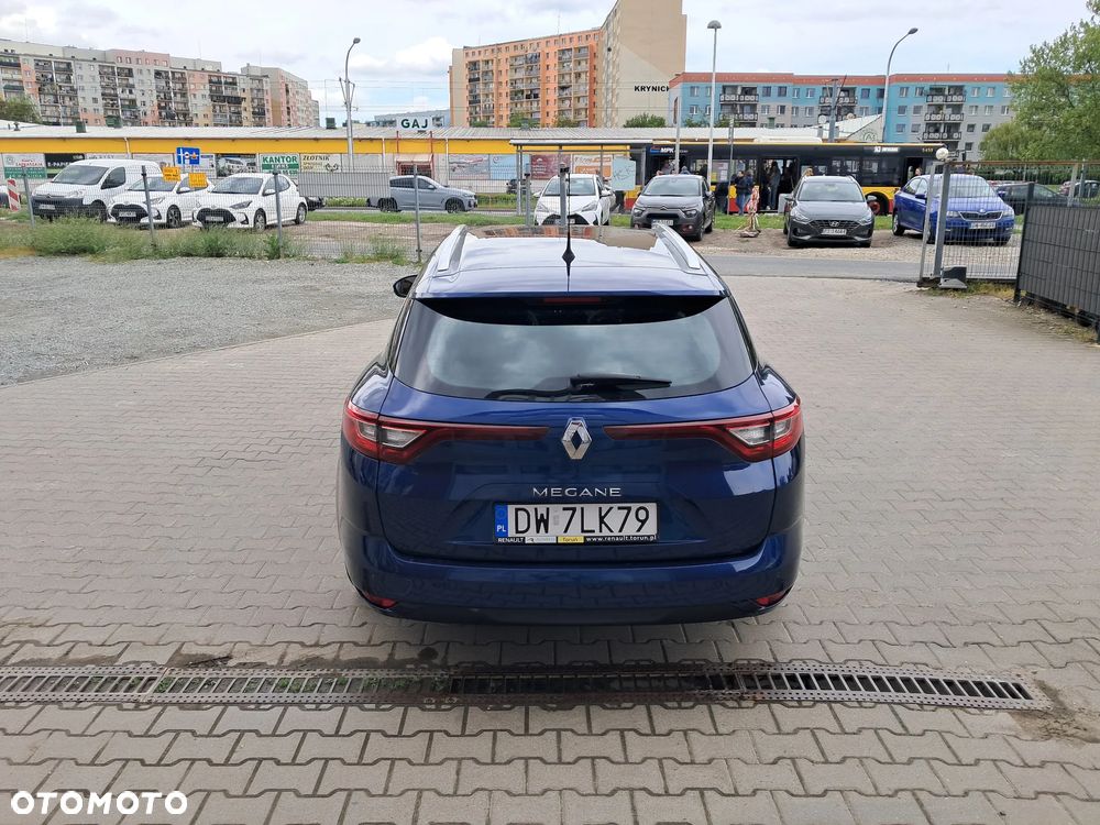 Renault Megane 1.5 Blue dCi Zen - 4