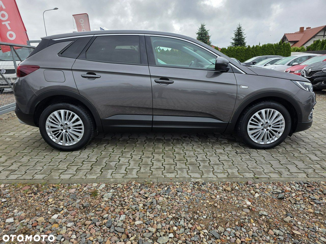 Opel Grandland X - 11