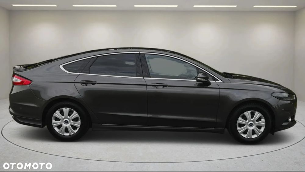 Ford Mondeo - 8