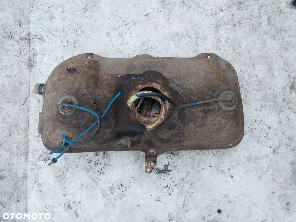 Zbiornik paliwa bak Fiat Seicento Cinquecento 0.9 1.1 Benzyna - 2