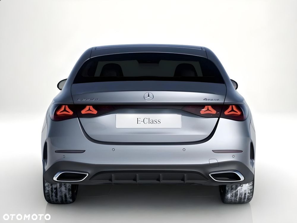 Mercedes-Benz Klasa E 220 d mHEV 4-Matic AMG 9G-Tronic - 4