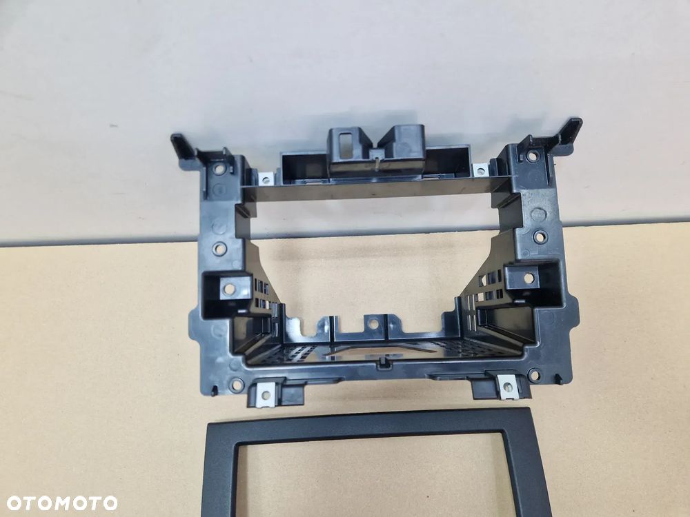 VW CRAFTER SPRINTER W906 RAMKA RADIA OBUDOWA PLASTIK RADIA KONSOLI A9066800017 - 4