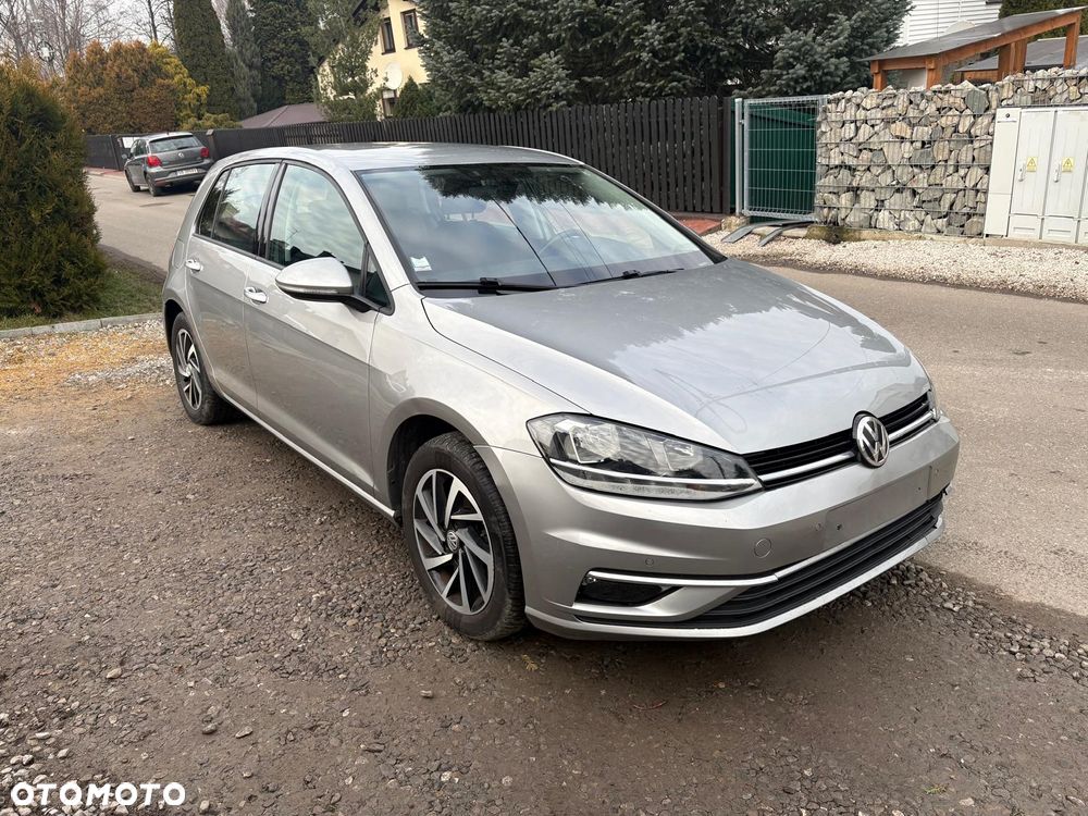 Volkswagen Golf 1.6 TDI SCR Comfortline - 2
