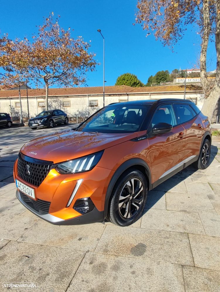 Peugeot 2008 1.2 PureTech GT Line - 4