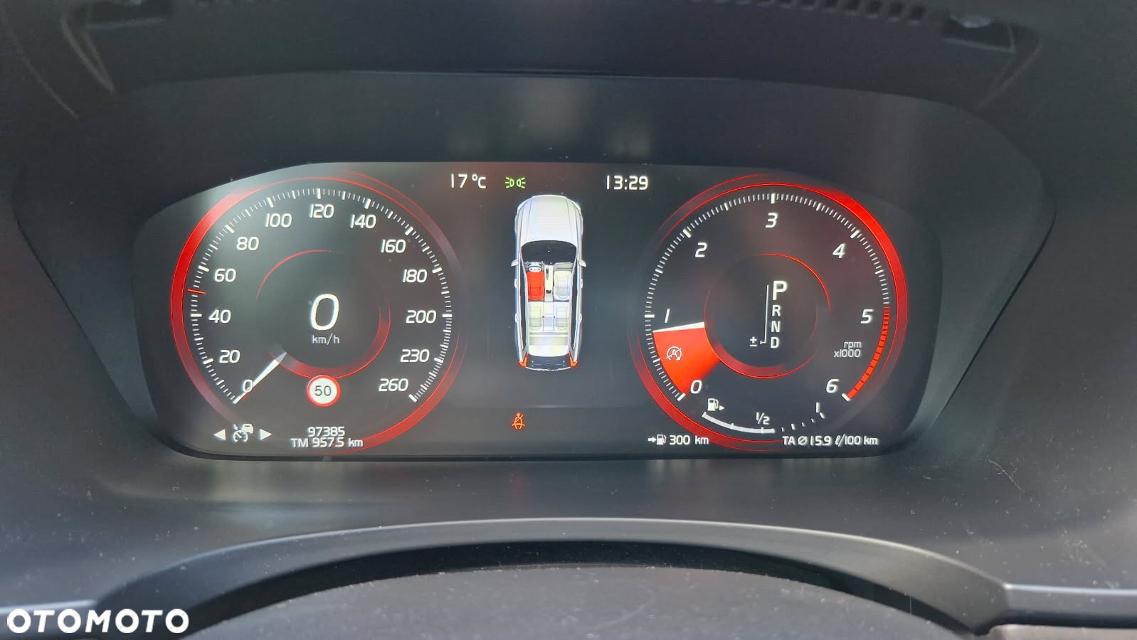 Volvo V90 Cross Country D5 AWD Pro - 8