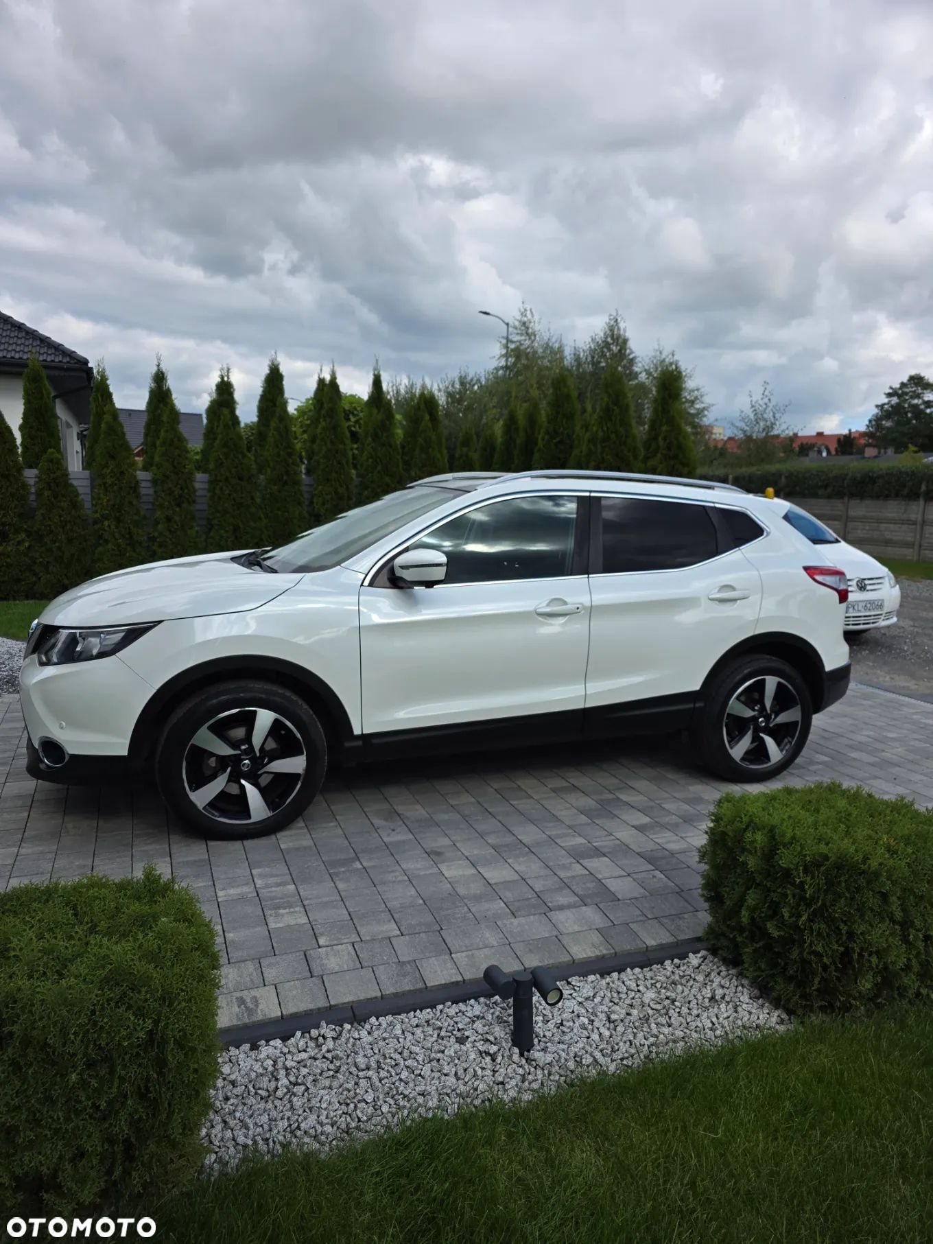Nissan Qashqai - 1