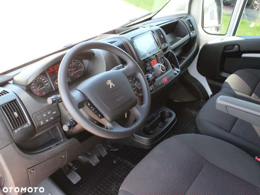 Peugeot Boxer - 2