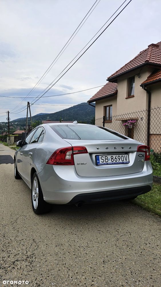 Volvo S60 - 4