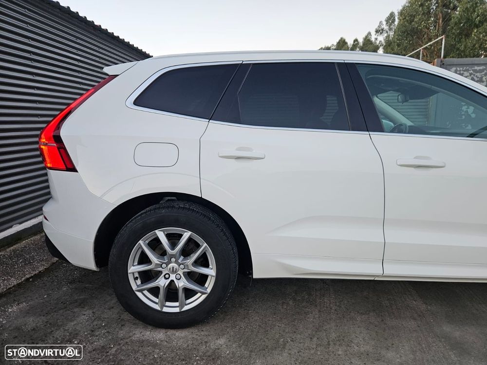 Volvo XC 60 2.0 D4 Momentum - 8