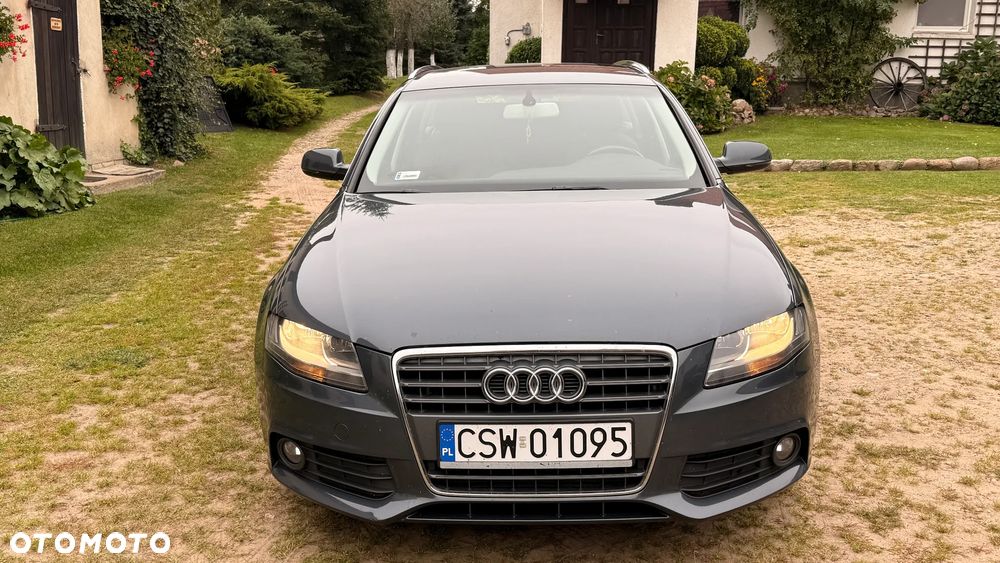 Audi A4 Avant - 8