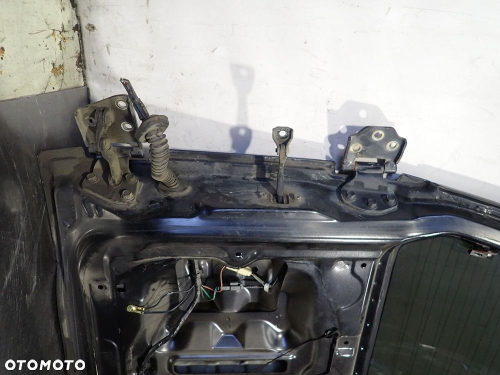 KLAPA TYŁ BAGAŻNIKA SKRZYDŁO MITSUBISHI PAJERO PININ - 16