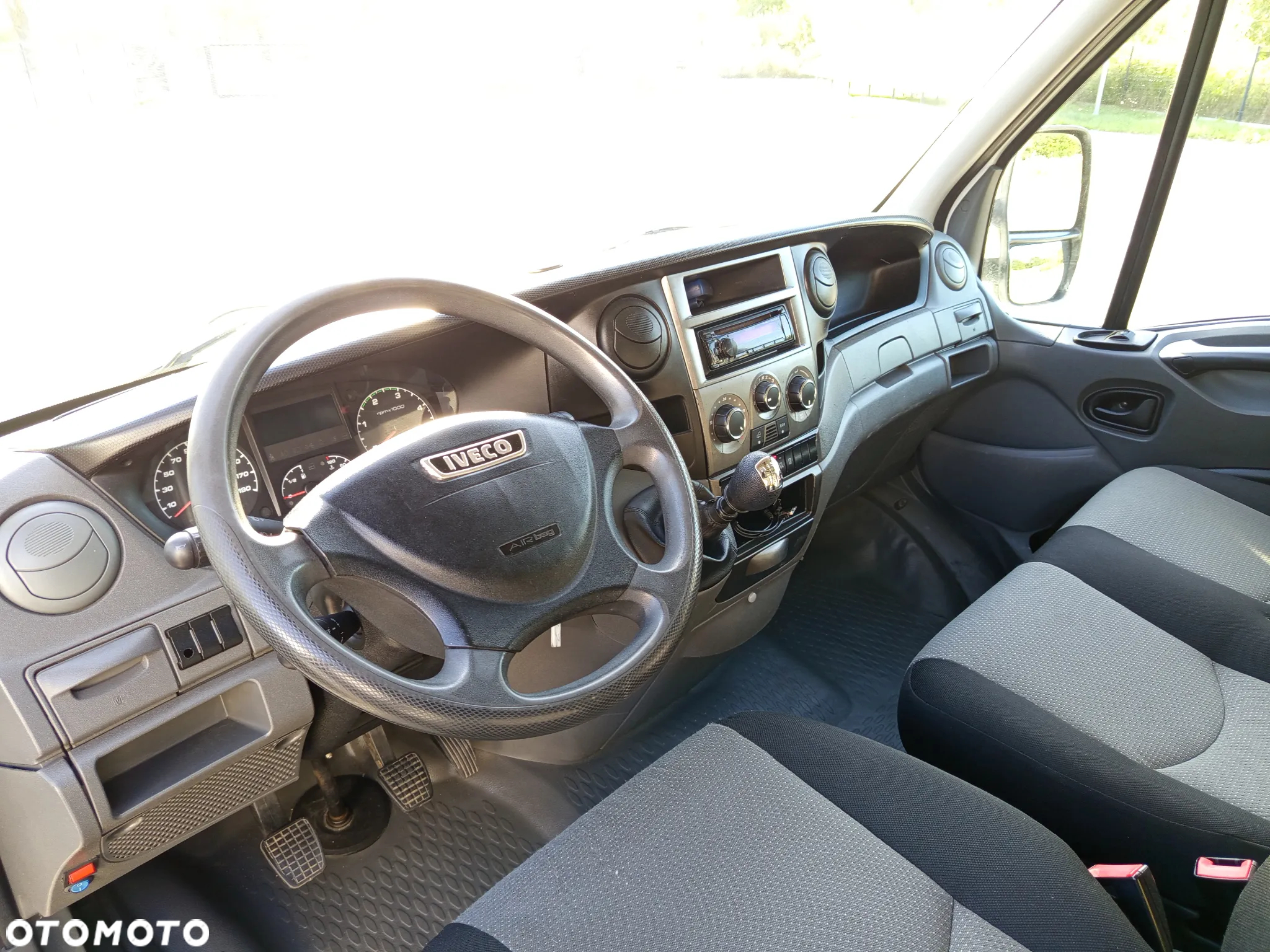 Iveco DAILY 35S180 EVV PRZEWÓZ POJAZDÓW DŁUGOŚĆ NAJAZDU 6,4 m KOŁA BLIŹNIAKI NR. 22 - 14