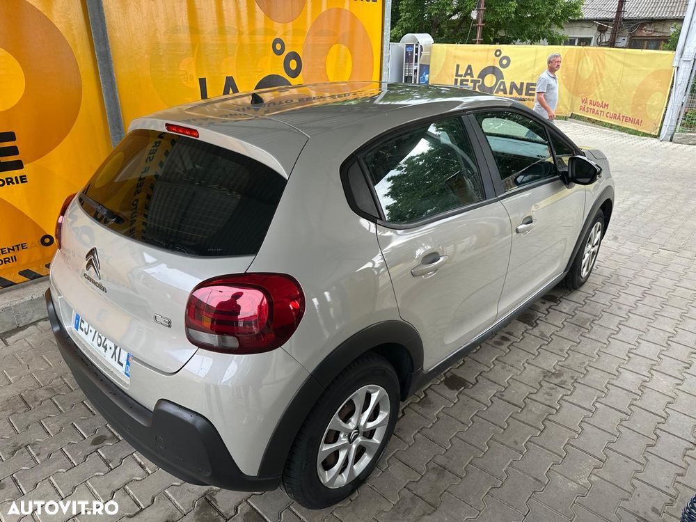 Citroën C3 1.2 PureTech BVM Shine - 2