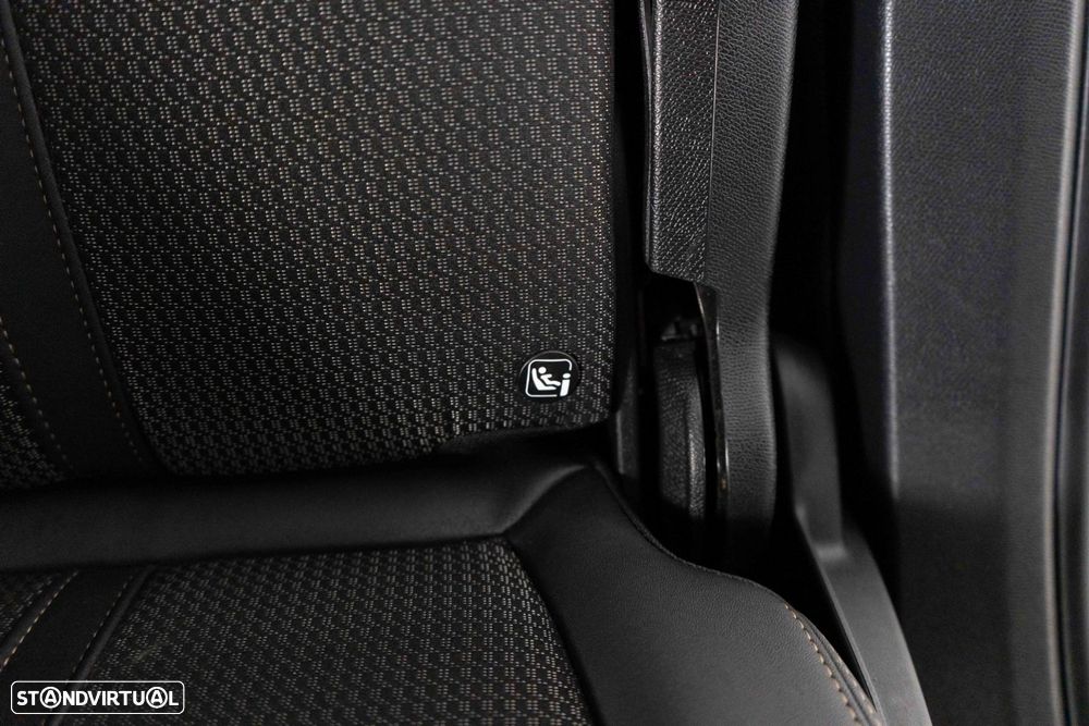 Peugeot 5008 1.2 Hybrid GT e-DCS6 - 11