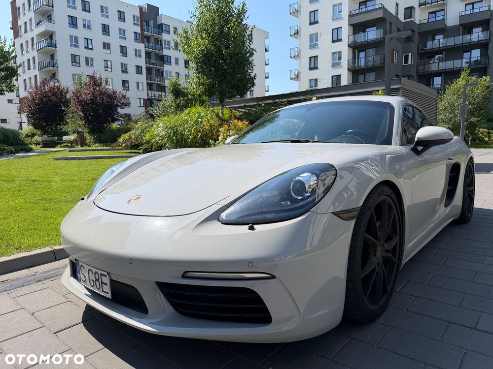 Porsche 718 Cayman - 4