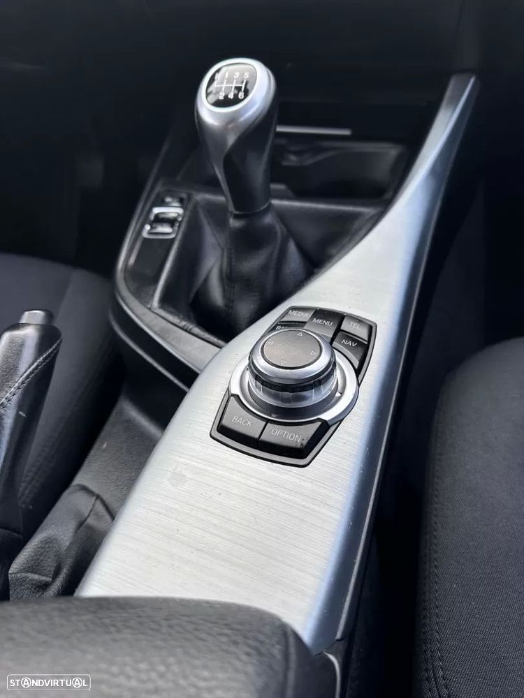 BMW 118 d Line Sport - 45