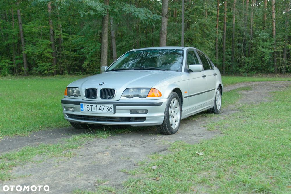 BMW Seria 3 320d - 4