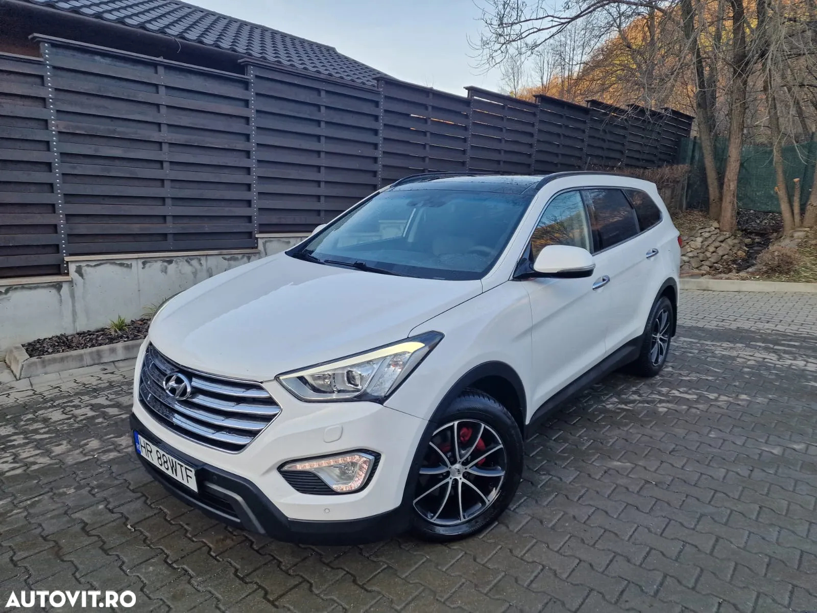 Hyundai Grand Santa Fe 2.2 CRDi 4WD Automatik Luxury - 10
