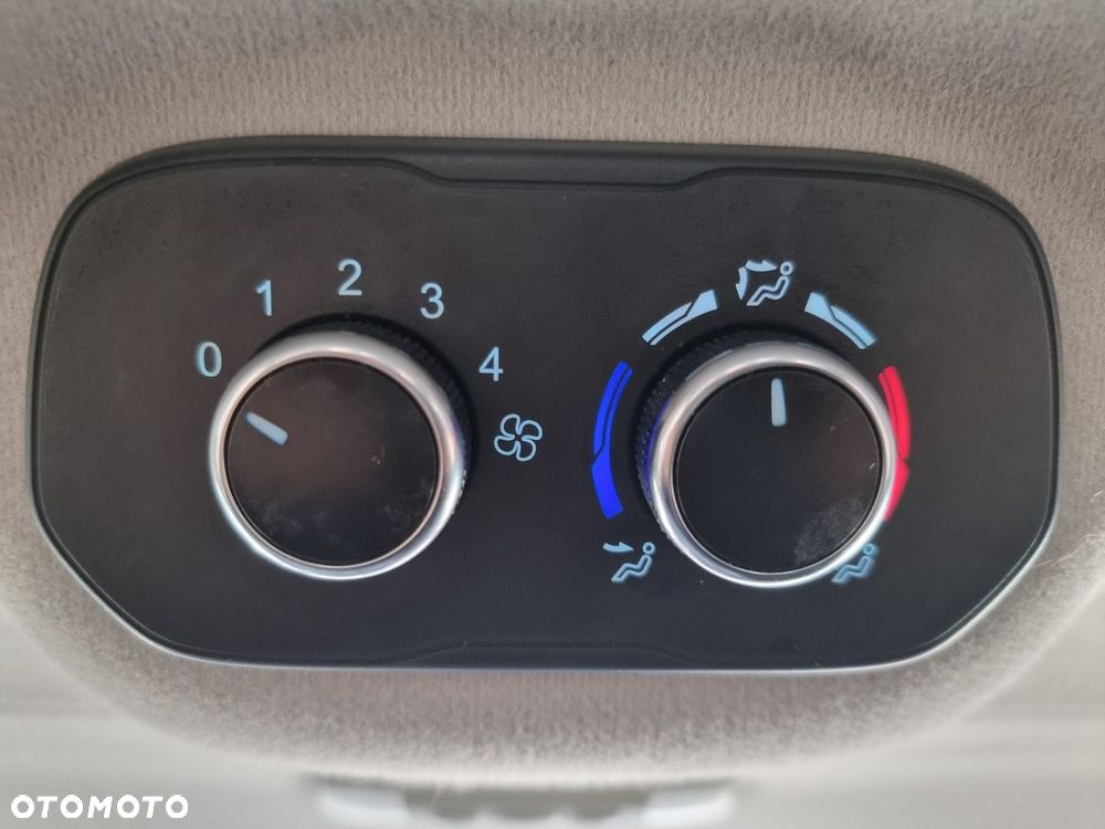 Ford Transit Custom - 33