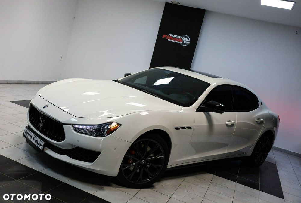 Maserati Ghibli - 2