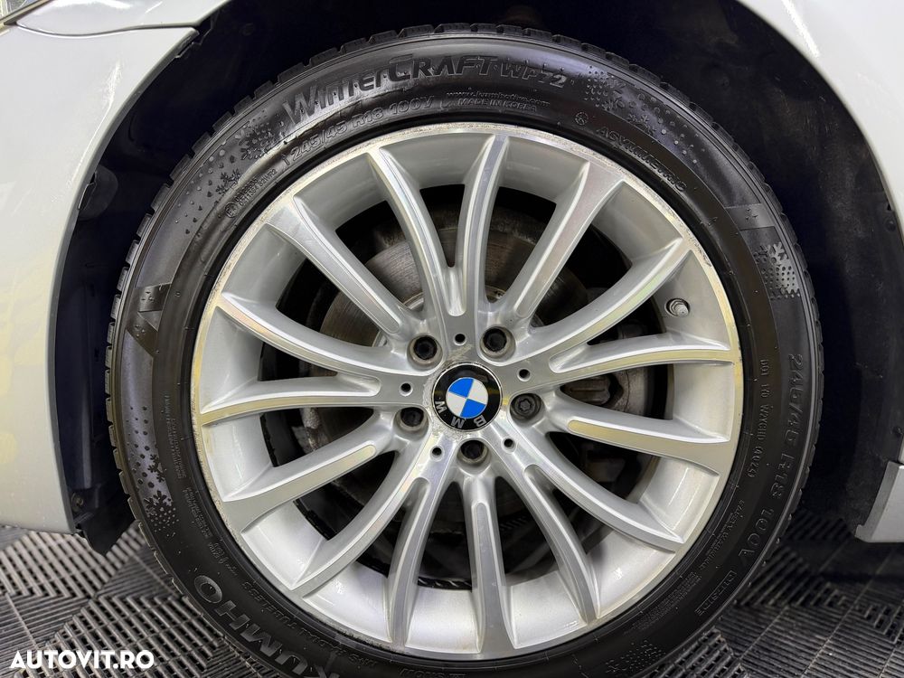 BMW Seria 5 520d xDrive Aut. Luxury Line - 23