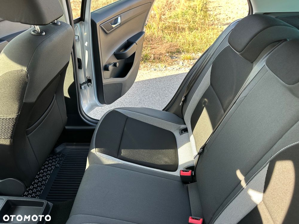 Skoda Fabia 1.2 TSI Active - 21