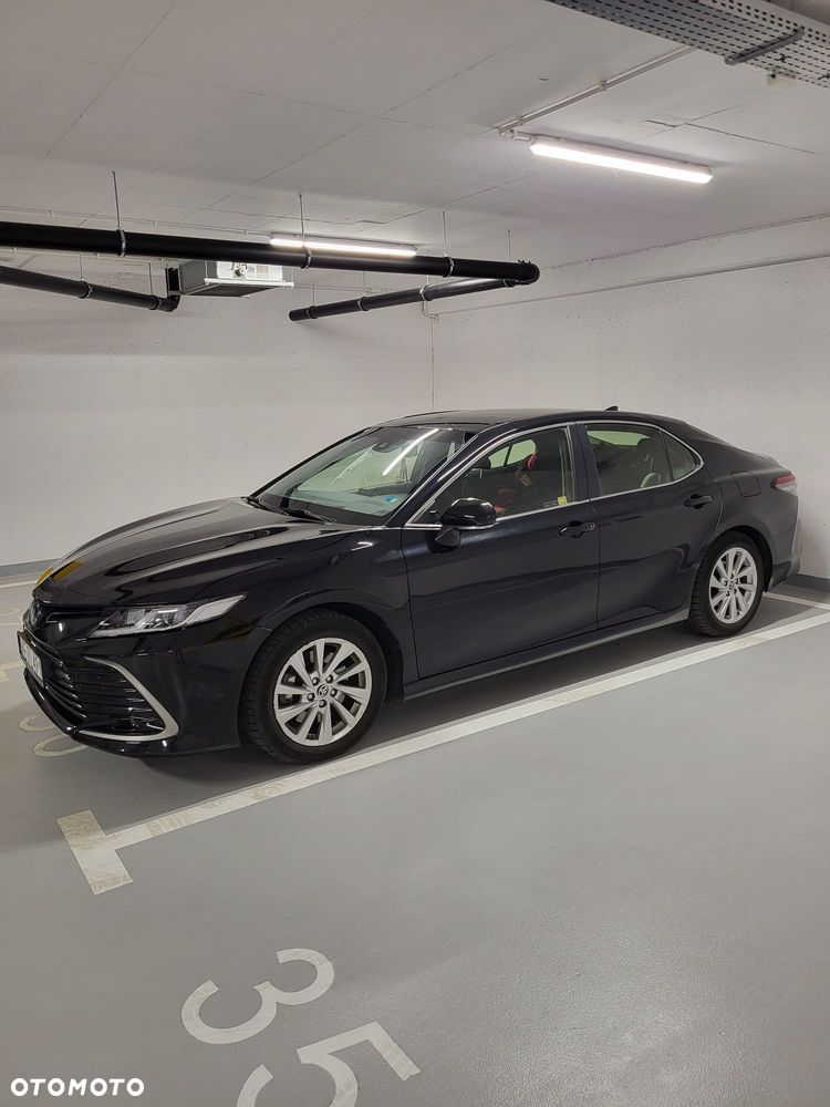 Toyota Camry 2.5 Hybrid Comfort CVT - 1