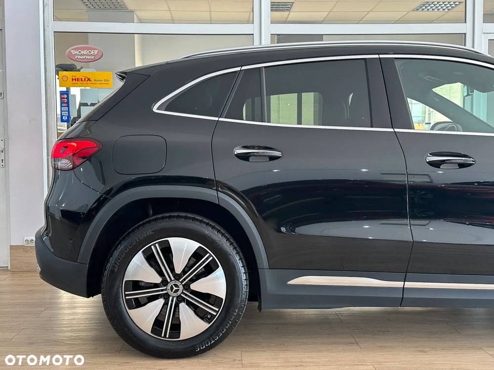 Mercedes-Benz EQA 250 66.5kWh Electric Art - 21