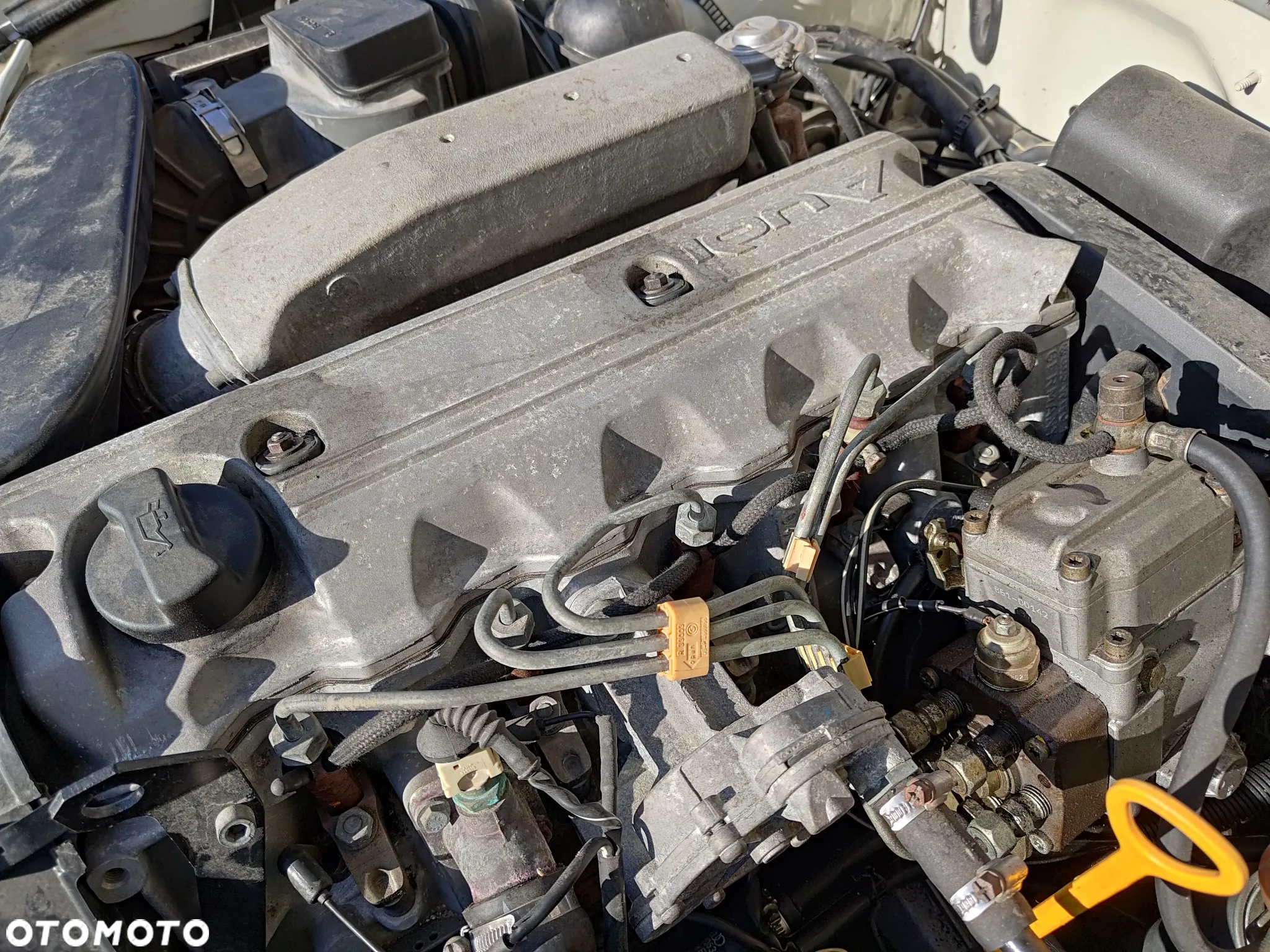 Audi 100 - 23