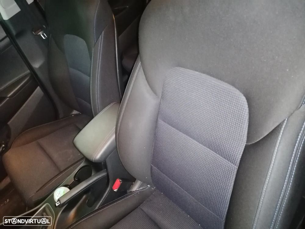 Hyundai Tucson 1.7 CRDi Executive - 15