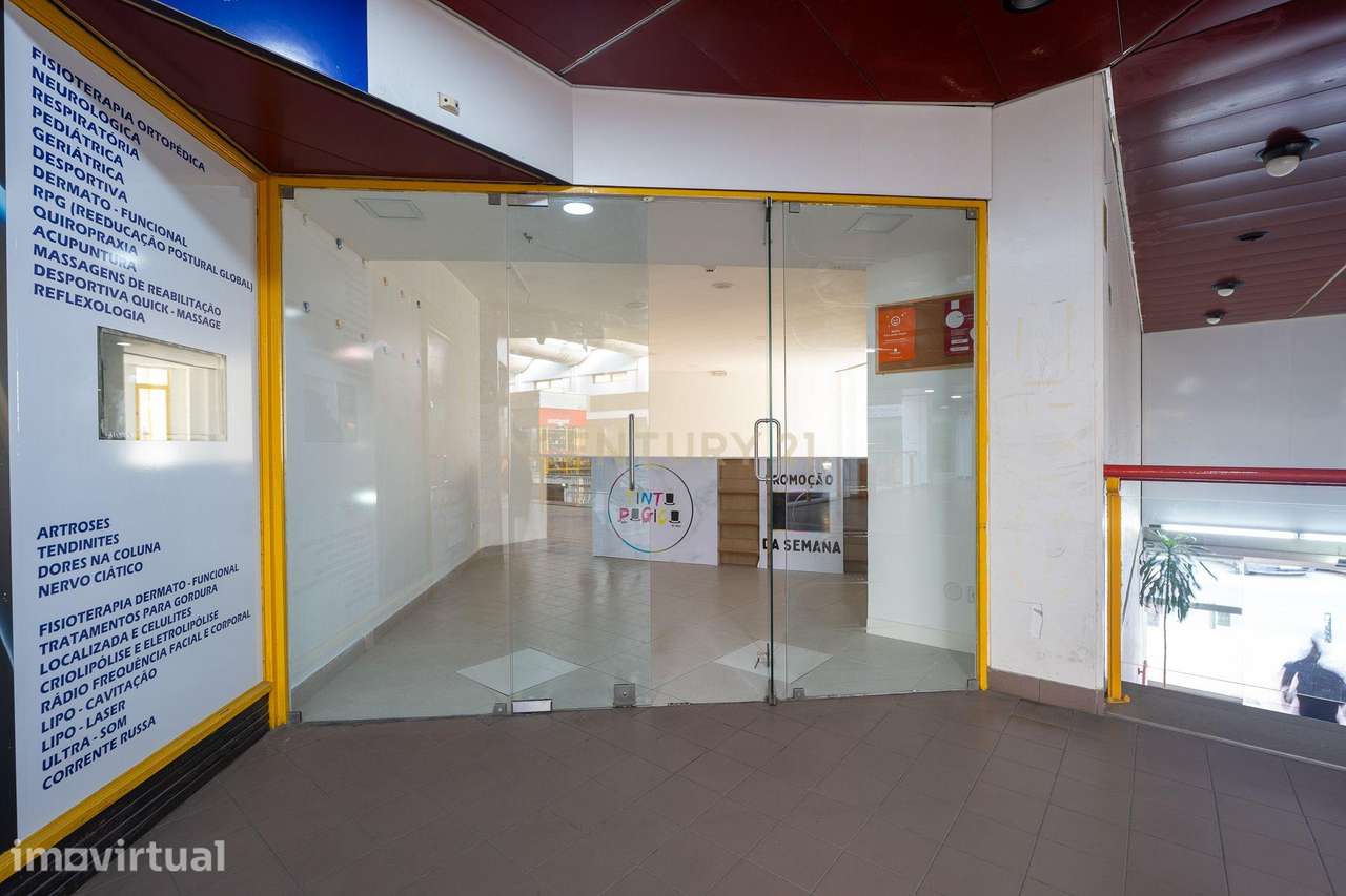 Loja comercial para arrendamento no Shopping do Cacém - Grande imagem: 5/15