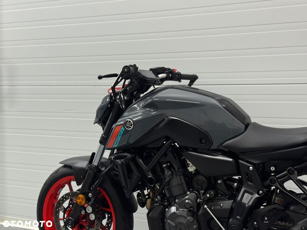 Yamaha MT - 15