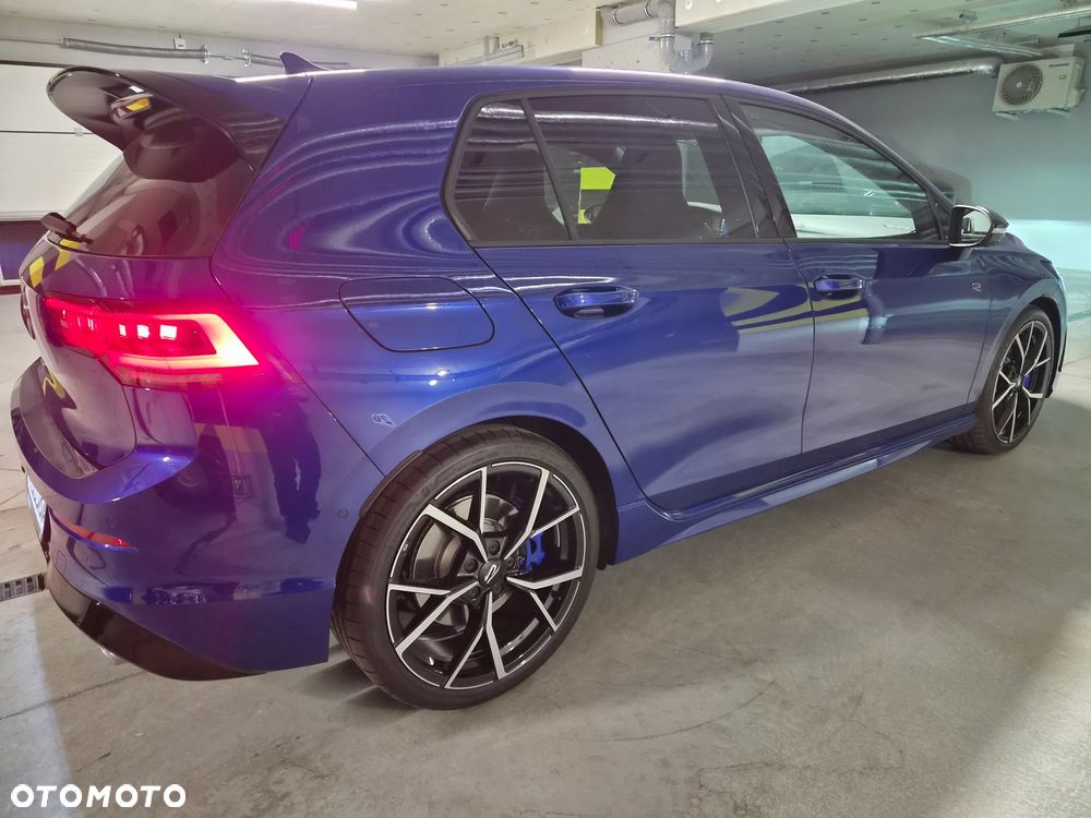 Volkswagen Golf 2.0 TSI 4Motion R DSG - 24