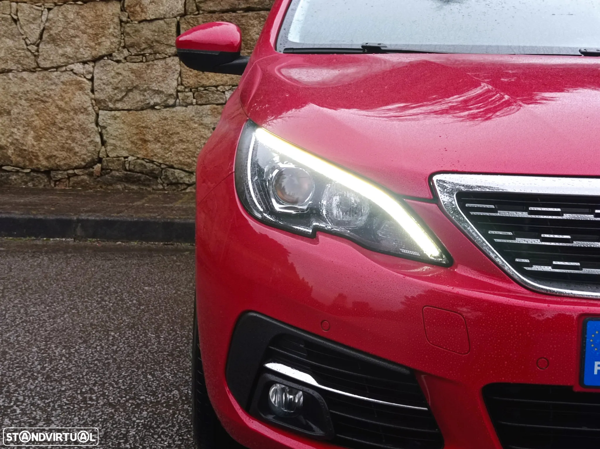 Peugeot 308 1.2 PureTech Allure EAT8 - 8