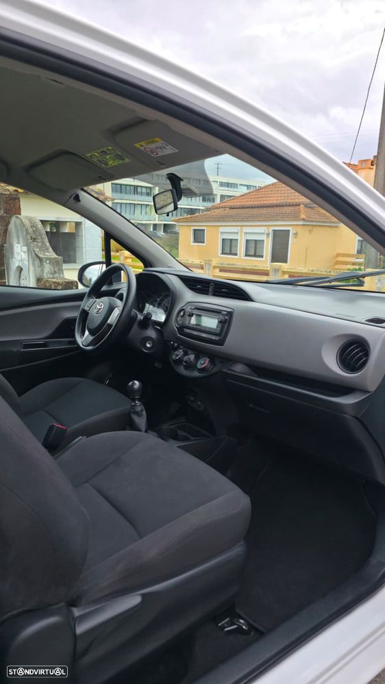 Toyota Yaris 1.4 D-4D ACtive+AC - 7