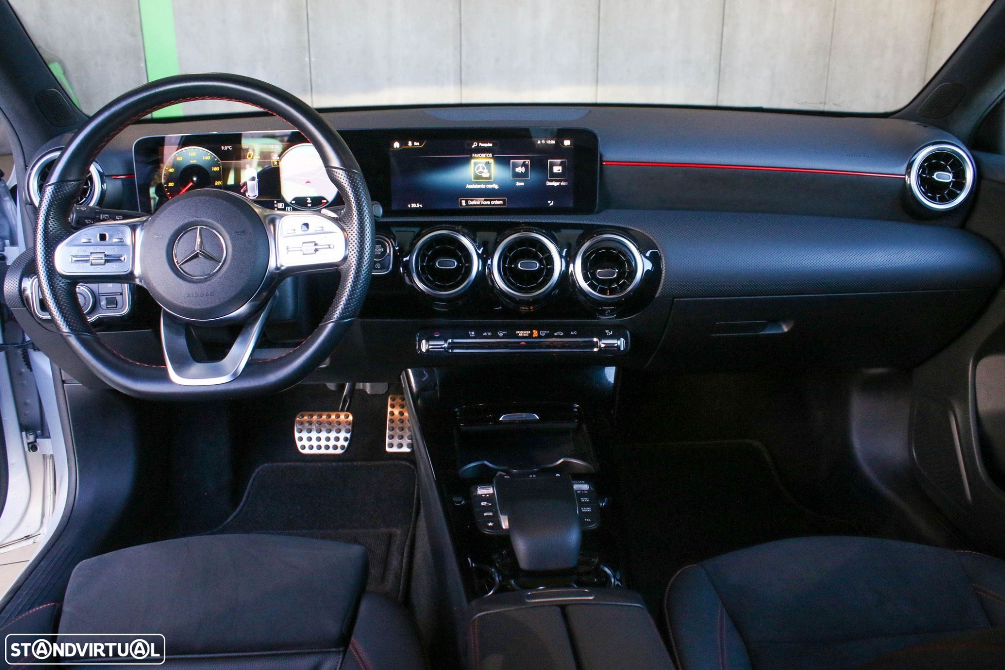 Mercedes-Benz A 180 d AMG Line Aut. - 42
