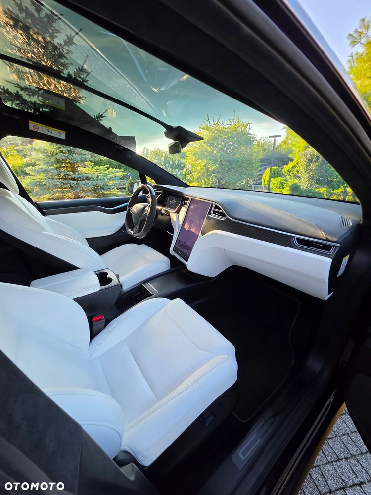 Tesla Model X Long Range Plus - 6
