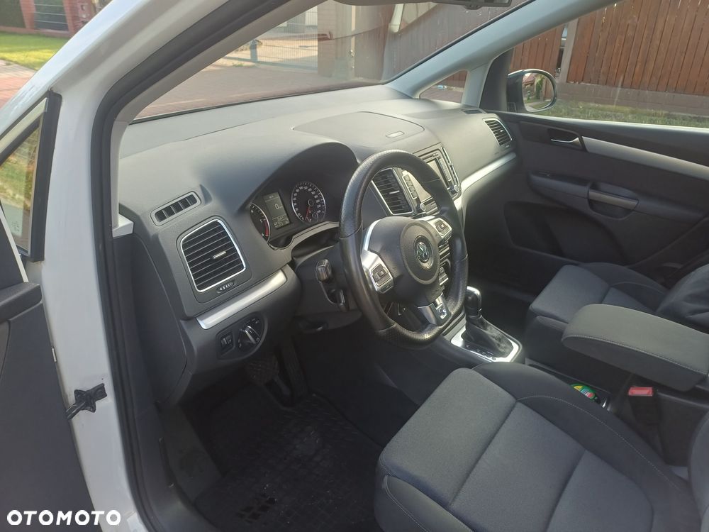 Volkswagen Sharan 2.0 TDI DSG Blue Motion Style - 8