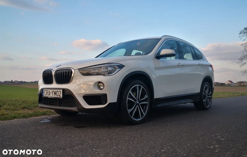 BMW X1 sDrive18i Advantage - 17