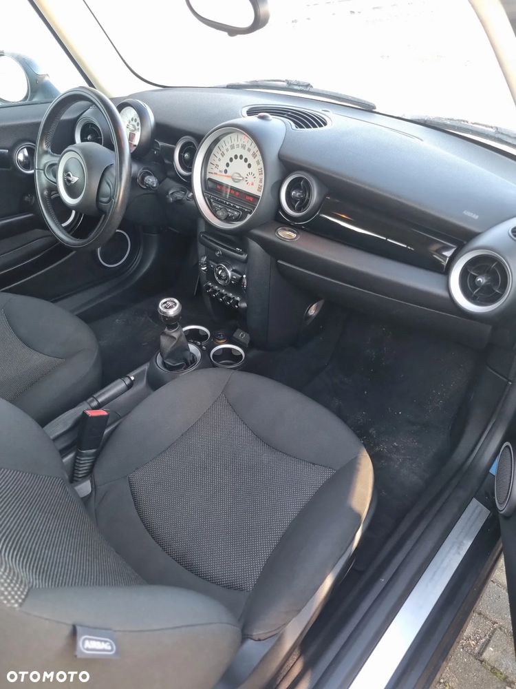 MINI ONE Standard - 18