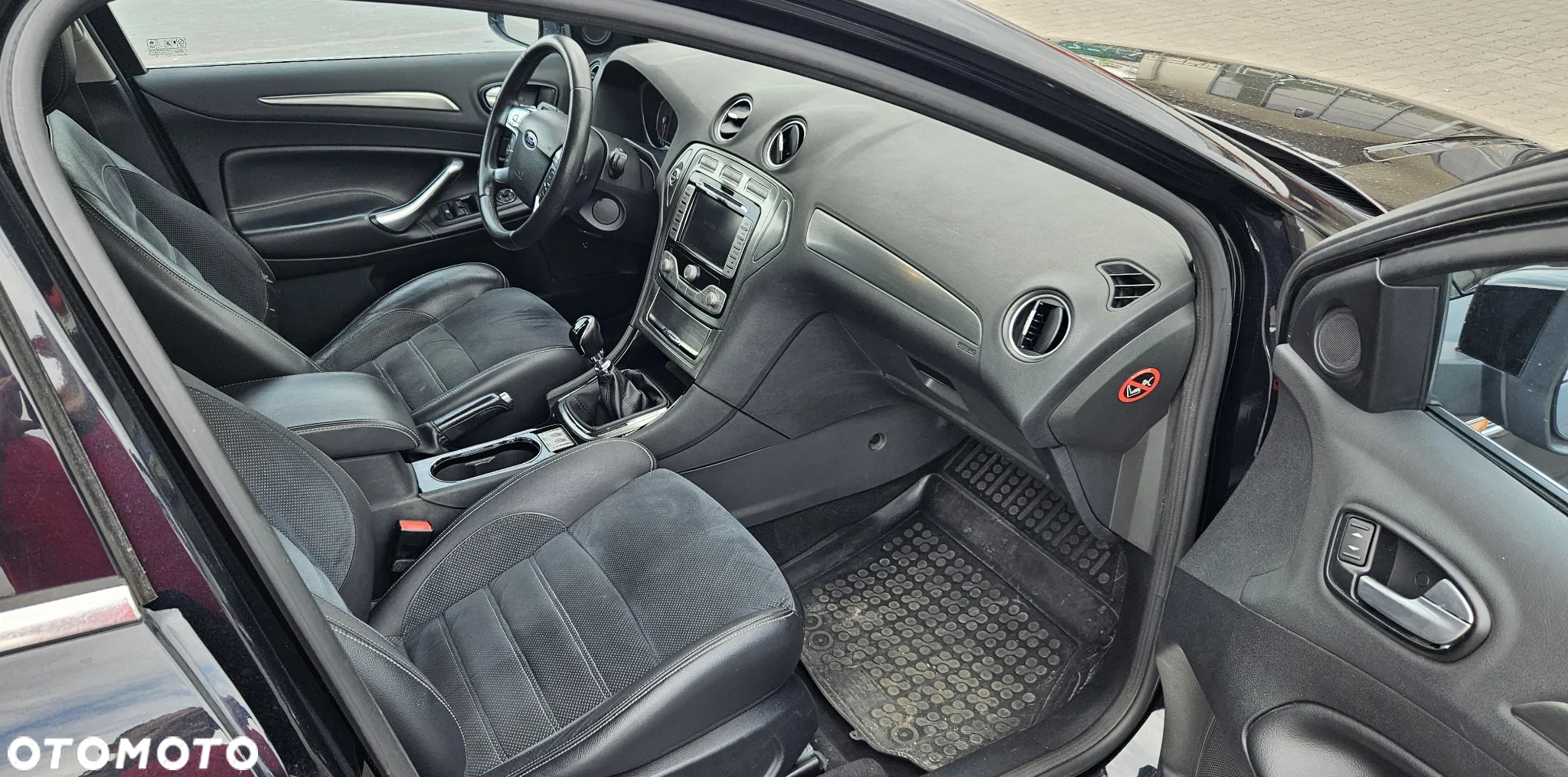 Ford Mondeo 2.0 TDCi Titanium - 9