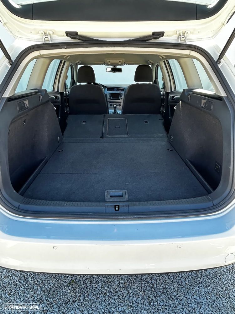 VW Golf Variant 1.6 TDi BlueMotion DSG Comfortline - 34