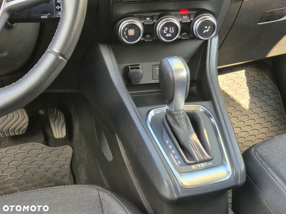 Renault Captur 1.6 E-TECH Full Hybrid 145 Techno - 25