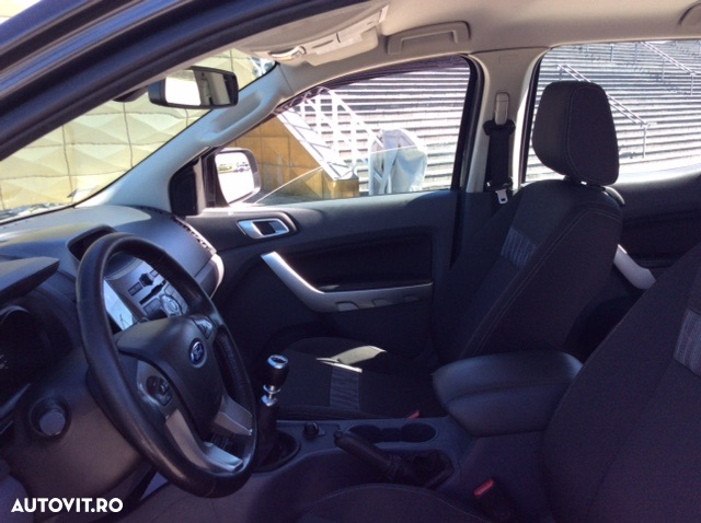 Ford Ranger Pick-Up 4x4 Cabina Dubla XLT - 17