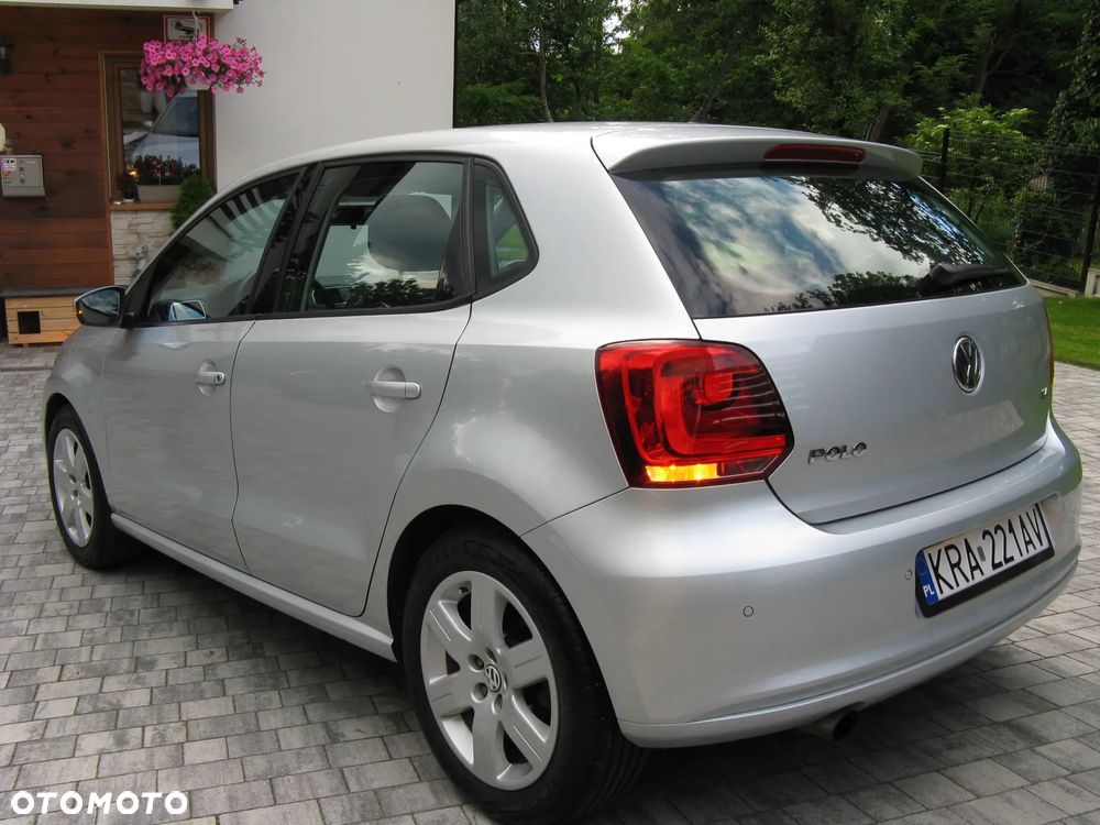 Volkswagen Polo 1.4 16V Highline Optimum - 19