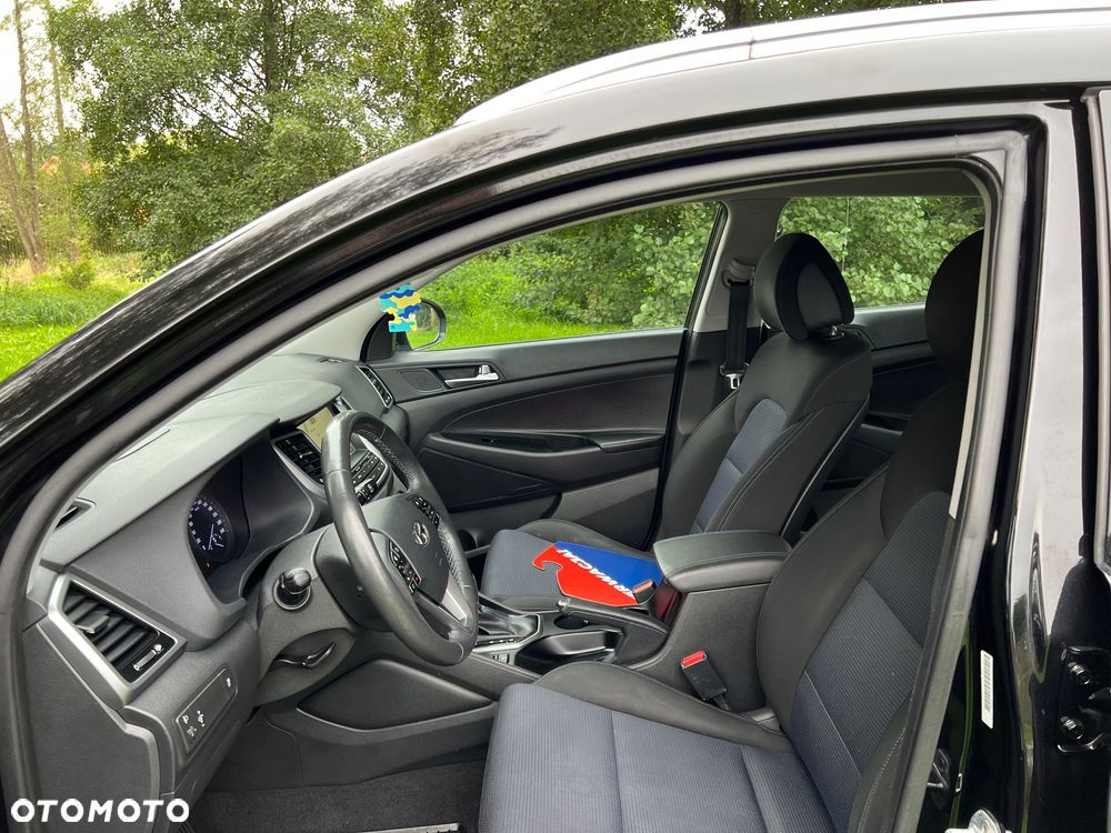 Hyundai Tucson blue 1.7 CRDi 2WD DCT Style - 13