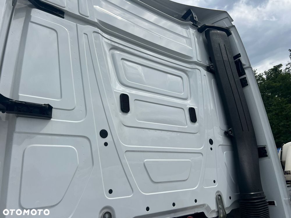 Mercedes-Benz Actros 1848LS - 15