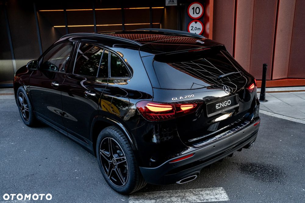 Mercedes-Benz GLA 200 mHEV AMG Line 7G-DCT - 11