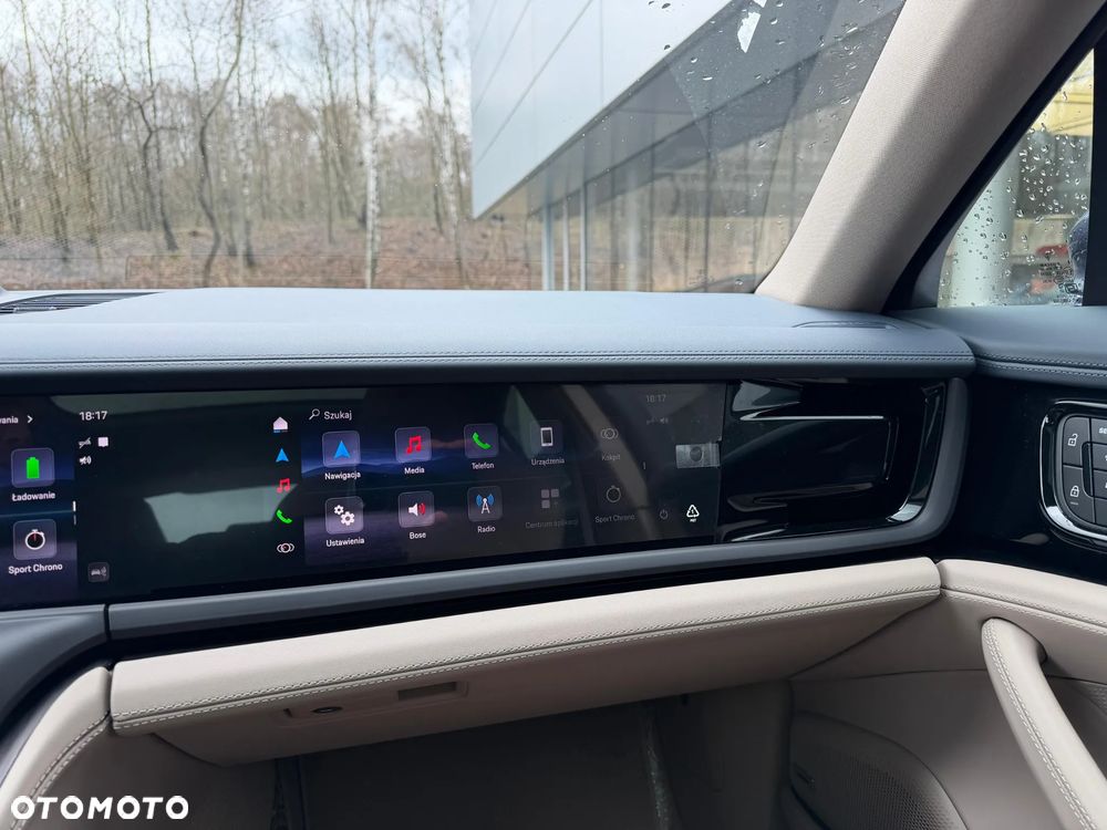 Porsche Panamera - 24