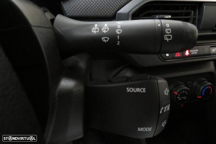 Dacia Sandero 1.0 SCe Essential - 17